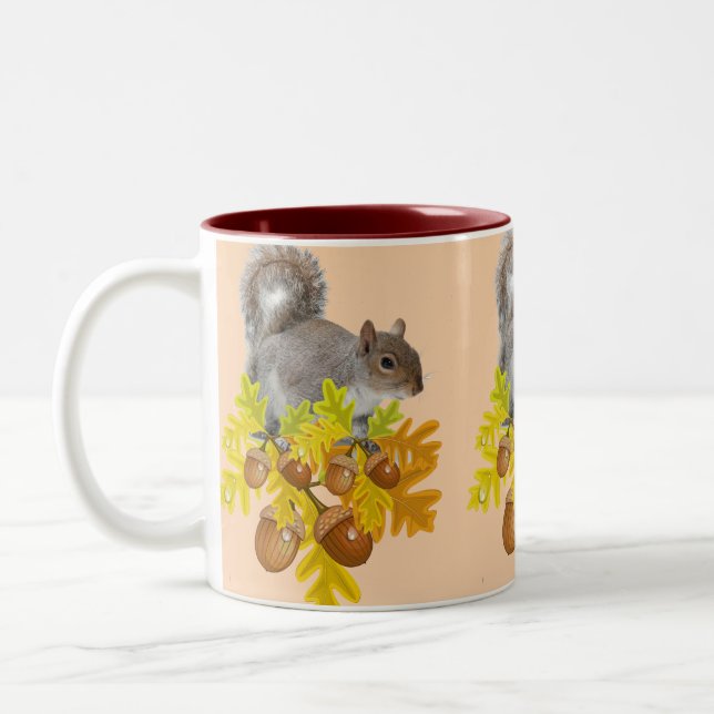 Eichhörnchen-Eicheln-Tasse Zweifarbige Tasse (Links)