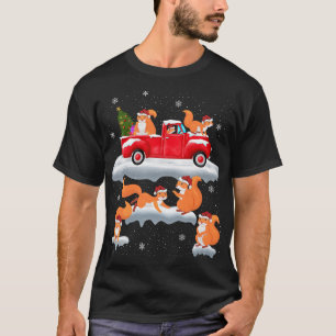 Eichhörnchen Fahren Weihnachtsbaum Red Truck Eichh T-Shirt