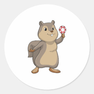 Eichhörnchen im Poker mit Poker-Chips Runder Aufkleber