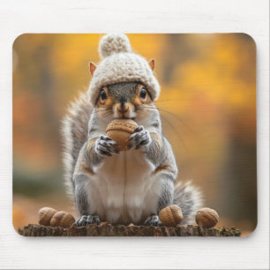 Eichhörnchen in Strick-Hutmutter Mousepad