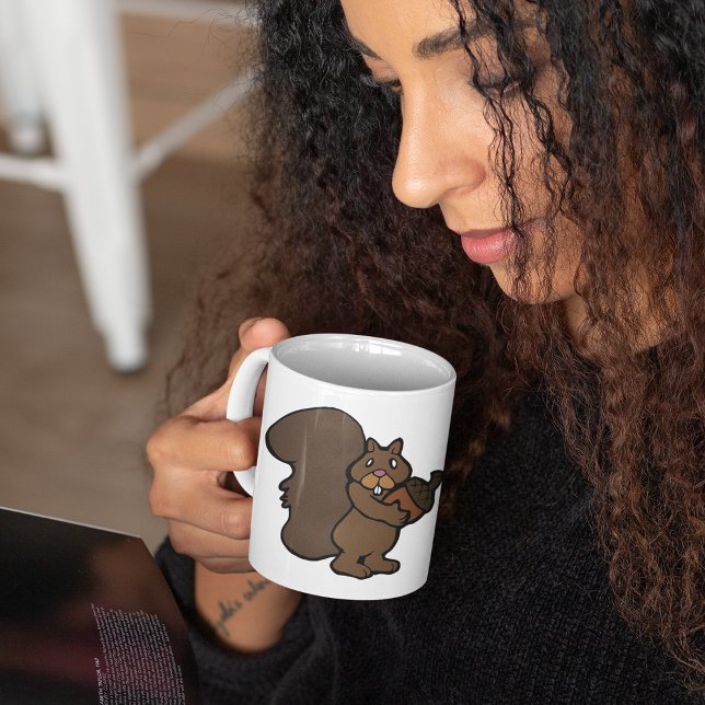 Eichhörnchen mit Acorn Kaffeetasse (Von Creator hochgeladen)