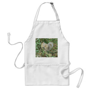 Eichhörnchen mit Acorn-Schürze Schürze