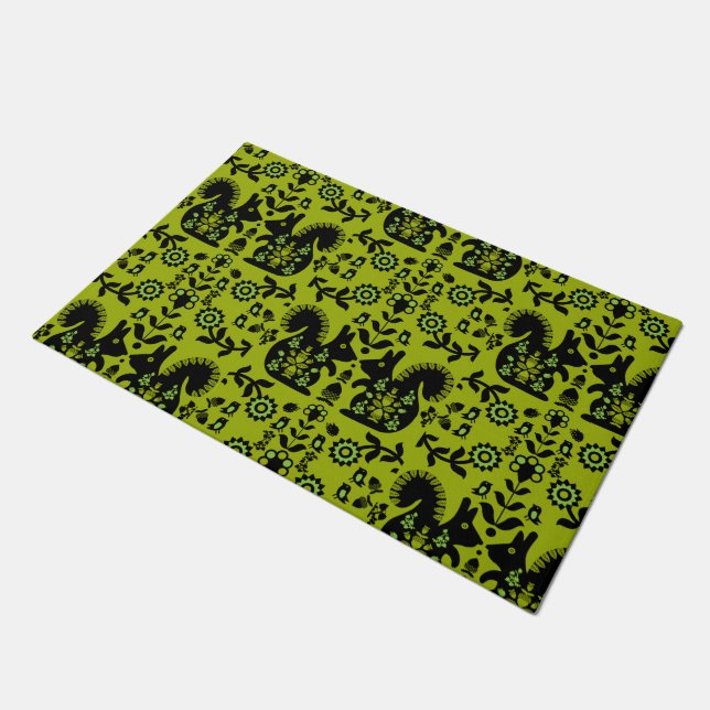 Eichhörnchen Skandinavische Volkskunst Fußmatte (Schrägansicht)