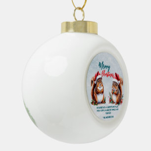 Eichhörnchen-Weihnachtsmannmütze Frohe Weihnachtss Keramik Kugel-Ornament
