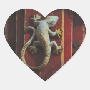 Eidechse aus abgetragenem Holz Herz-Aufkleber