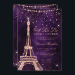 Eiffelturm Rose Gold Glitzer lila Sweet 16 Einladung<br><div class="desc">Ein modernes,  schicker und glamouröses 16 . Geburtstag mit handgezeichneter Rose Gold Glitzer Französisch Paris Eiffelturm mit Rose Gold Glitzer Diamant Glitzern auf einem dunklen lila Aquarell.</div>