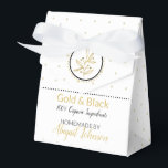 Eigene Bath-und Körperpackung | Gold und Schwarz Geschenkschachtel<br><div class="desc">Für Ihre handgefertigten und hausgemachten Zucker-Peeling, Lotionen, Cremes, Karosseriebutterer und Seifen, passen Sie diese Box an Ihr Rezept an. Vollständig anpassbar, sodass es für jeden Duft oder Geschmack verwendet werden kann - und nicht nur für Bade- und Körpergeschenke. Wir haben diese Geschenkboxen aus Schwarz und Gold erstellt, damit sie für...</div>