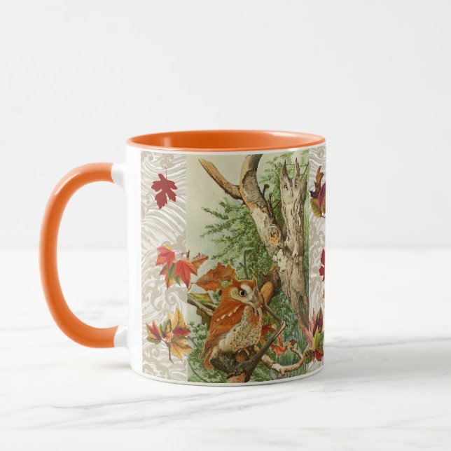 EIGENSCHAFTEN ZWISCHEN HERBSTLAUBEN IN WOODLAND TASSE (Links)