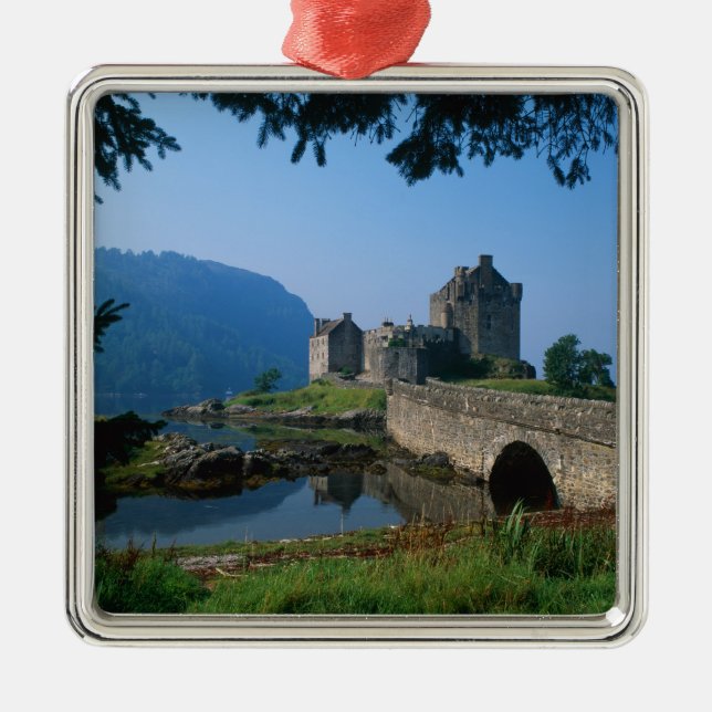 Eilean Donan Castle, Highlands, Schottland 2 Ornament Aus Metall (Vorne)