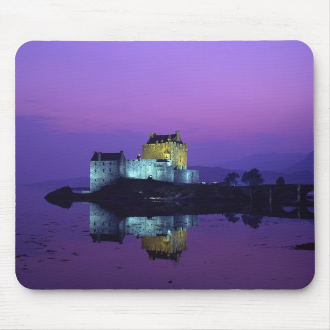 Eilean Donan Castle, Highlands, Schottland Mousepad (Vorne)