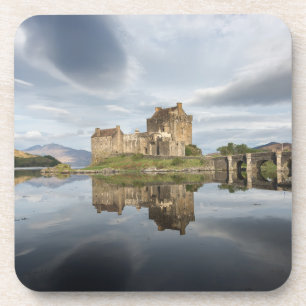 Eilean Donan Schloss mit Reflexion in Schottland Getränkeuntersetzer