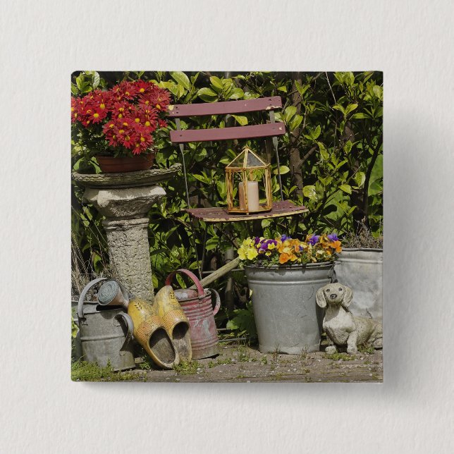 Eimer, Schuhe und Blume, Zaanse Schans, Button (Vorderseite)