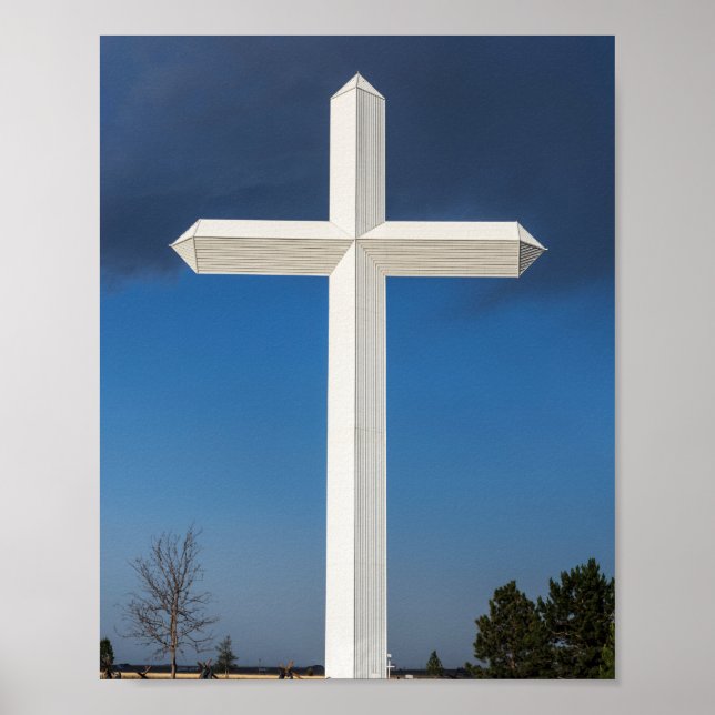 Ein 19-geschossiges Kreuz in der Nähe von Groom in Poster (Vorne)