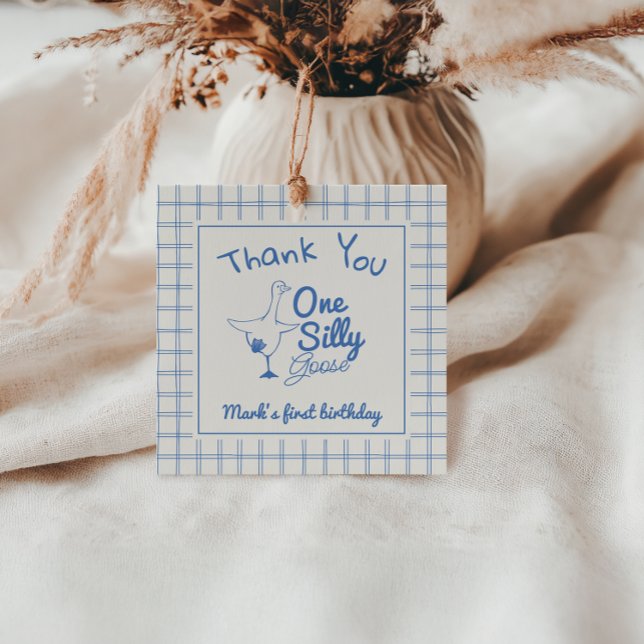 Ein Alberner Gänseblauer Handgezogener 1. Junge Ge Geschenkanhänger (Von Creator hochgeladen)