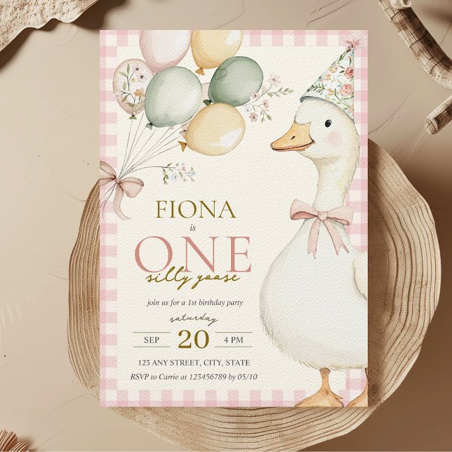 Ein Alberner Gänsepink Gingham Girl's 1. Geburtsta Einladung (One Silly Goose 1st Birthday Party Theme Girl Pink Gingham Aesthetic Mother Goose Cute Modern)
