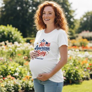 Ein All American Baby kommt bald Textgrafik T-Shirt