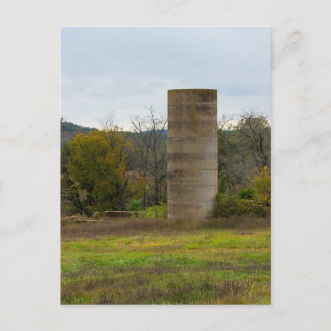 Ein alter Bauernhof Silo Postkarte (Vorderseite)