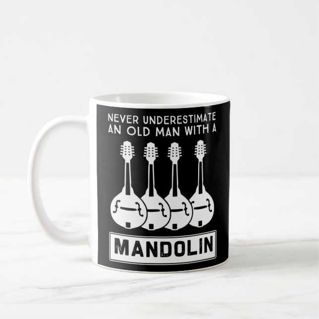 Ein alter Mann mit Mandoline 3 darf nie unterschät Kaffeetasse (Links)