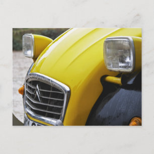 Ein alter schwarzer und gelber Citroen 2CV 2 CV, D Postkarte