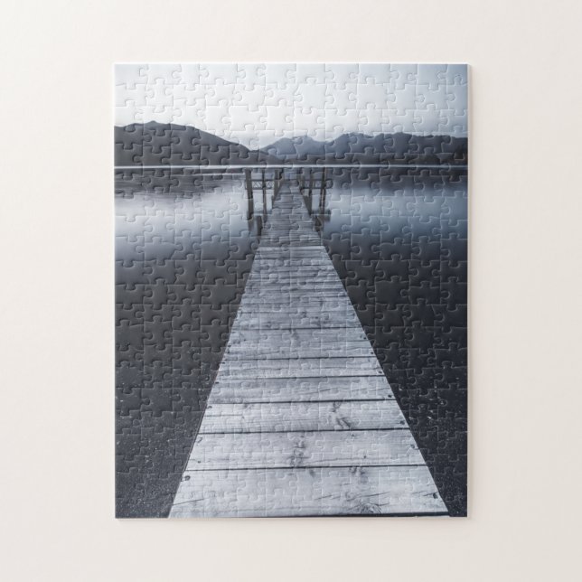 Ein altes Pier-Porträt Puzzle (Vertikal)