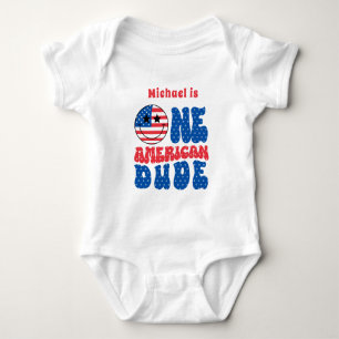 Ein amerikanischer Typ 4. Juli ersten Geburtstags Baby Strampler