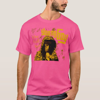 Ein Anruf weg T-Shirt