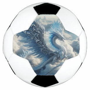 Ein atemberaubender Drache, umgeben von Wolken Fußball