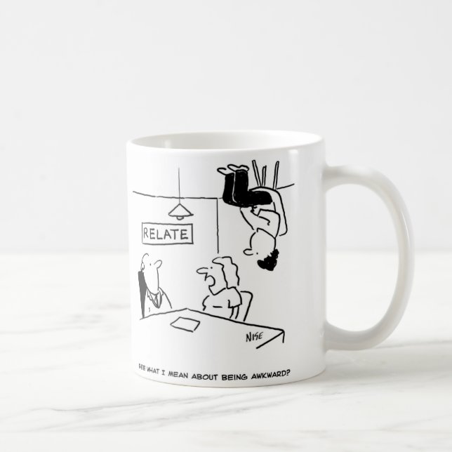 Ein aufgeweckter Mann saß auf der Decke. Funny Tasse (Rechts)