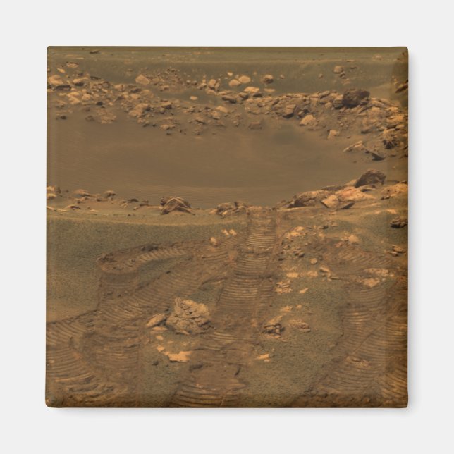 Ein Aufprallkrater in der Region Meridian Planum Magnet (Vorne)