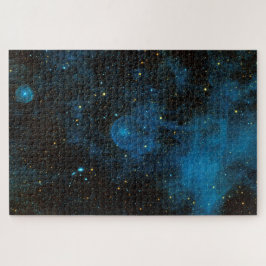 Ein außer Kontrolle geratener Stern namens CW Leo Puzzle