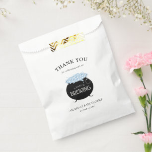 Ein Baby Boy brütet Halloween-Kinderdusche Geschenktütchen