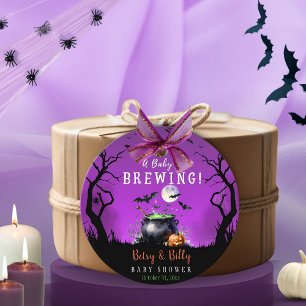 Ein Baby braut Halloween-Kinderdusche Geschenkanhänger