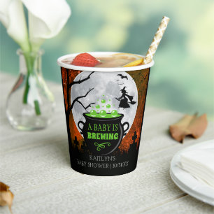 Ein Baby braut Halloween-Kinderdusche Pappbecher