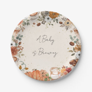 Ein Baby braut Herbstkaffee Pappteller