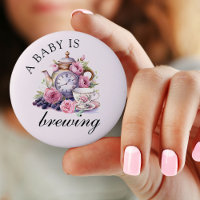Ein Baby braut Vintagen Teekessel und Teebeutel Pi