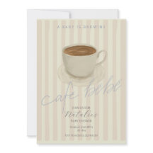 Ein Baby brütet eine Babydusche