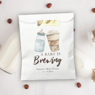 Ein Baby brütet Flasche Kaffee Babydusche Geschenktütchen