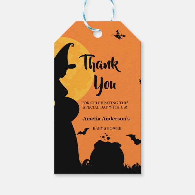 Ein Baby brütet. | Halloween-Kinderdusche Geschenkanhänger (Vorderseite)