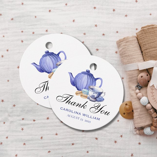Ein Baby brütet lila Tea Party Baby Dusche Geschenkanhänger (Von Creator hochgeladen)