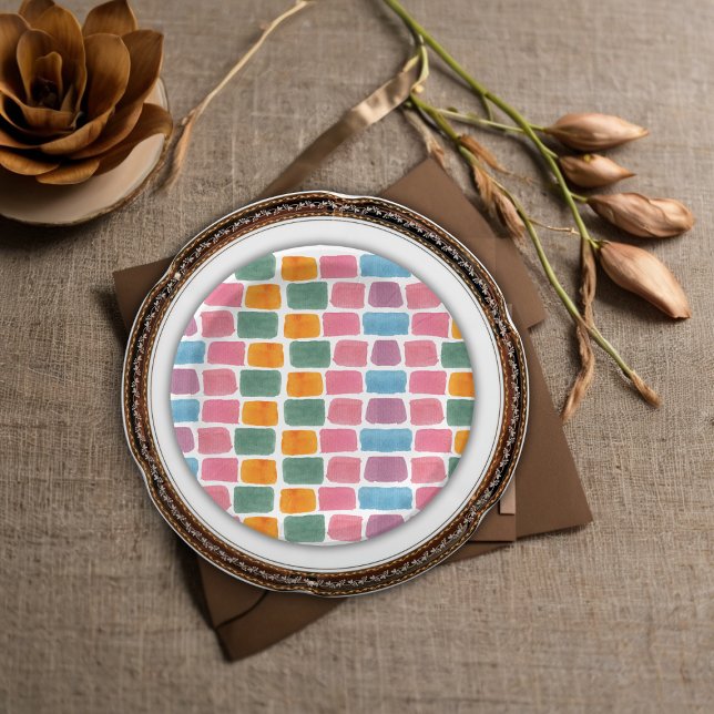 Ein Baby brütet. | Niedliche Halloween-Kinderdusch Pappteller (Von Creator hochgeladen)