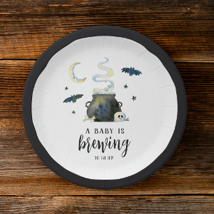 Ein Baby brütet.   Niedliche Halloween-Kinderdusch Pappteller