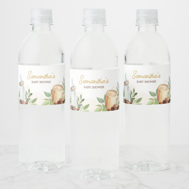 Ein Baby ist Kaffee brauen Wasserflaschenetikett (Flaschen)