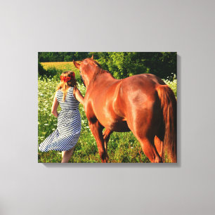 Ein Bauernhof-Mädchen und ihre Pferdegalerie Leinwanddruck