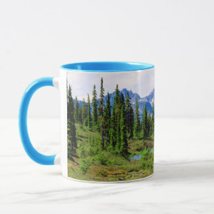 Ein Bergsee im Hinterland von Vancouver Island Tasse
