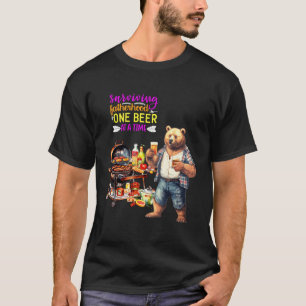 Ein Bier nach dem anderen überleben T-Shirt
