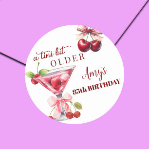 Ein bisschen älterer Cherry Martini zum 85. Geburt Runder Aufkleber