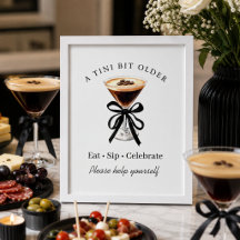 Ein bisschen älterer Espresso-Martini-Tischschild