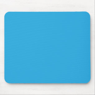 ein blauer Hintergrund mit einer schwarz-weißen Ka Mousepad