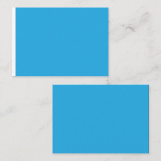 ein blauer Hintergrund mit Platzkarte (Vorne/Hinten)