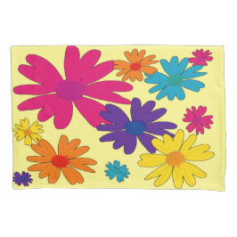 Ein Blumenbeet mit blühenden Blume Kissenbezug